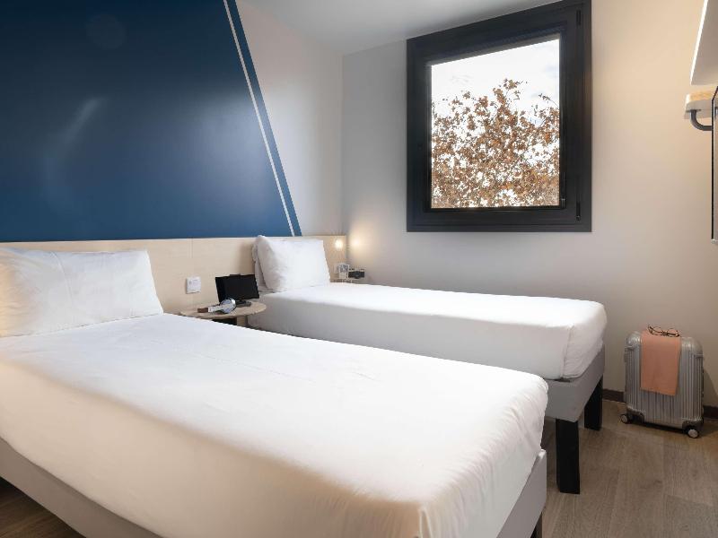 Ibis Budget Madrid Albasanz image