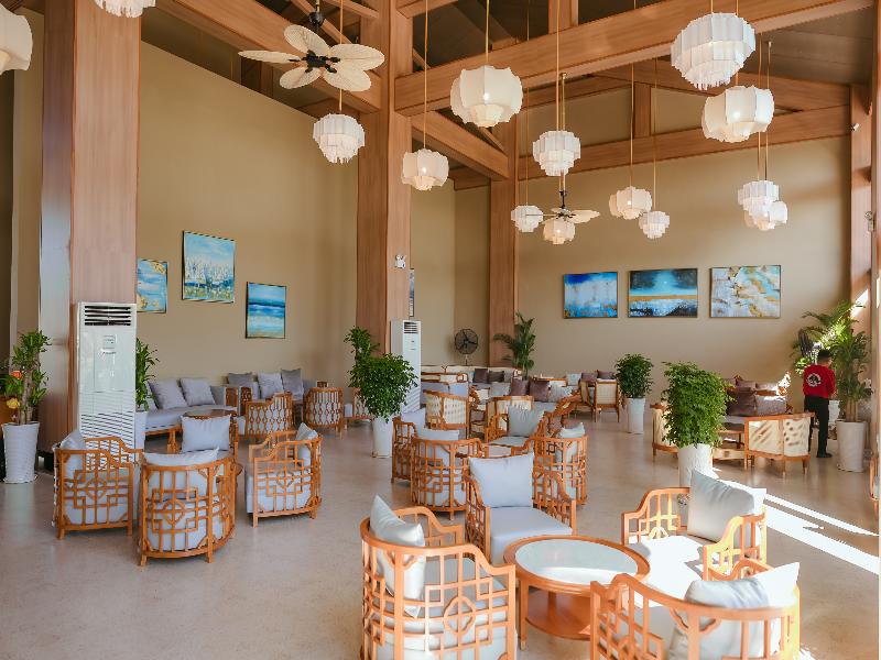 Carabeach Retreat image