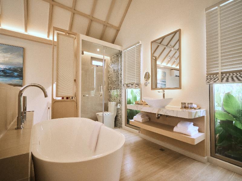 Carabeach Retreat image