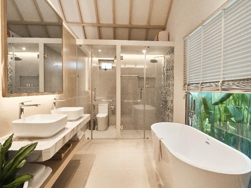 Carabeach Retreat image