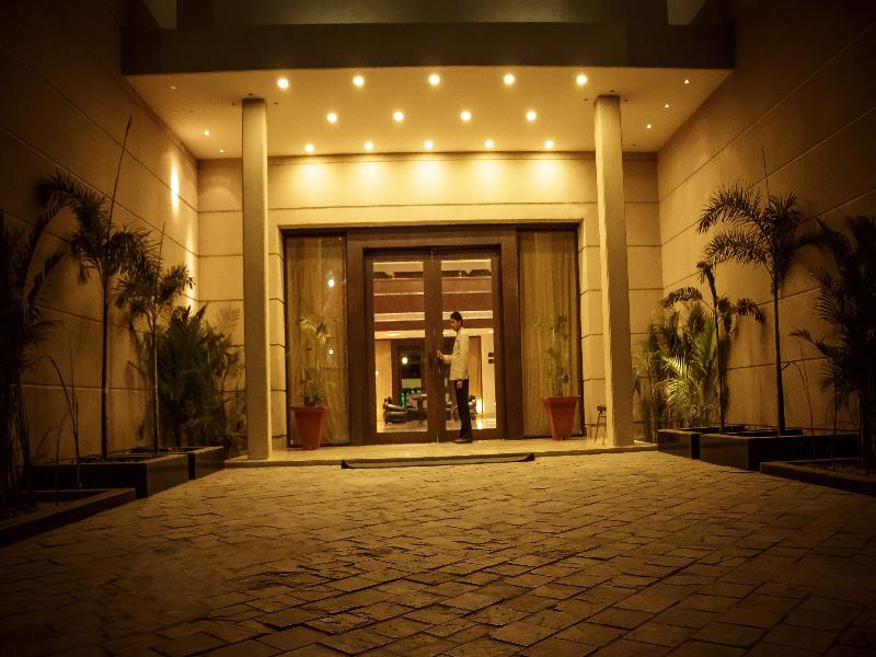 Silver Palm Hotel And Resorts Pvt. Ltd. image 1