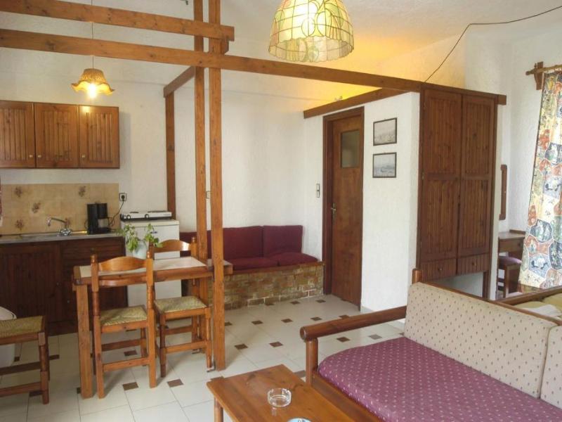 Proimos Apartments image