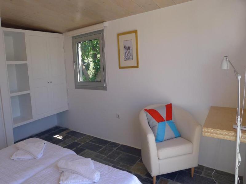 Proimos Apartments image