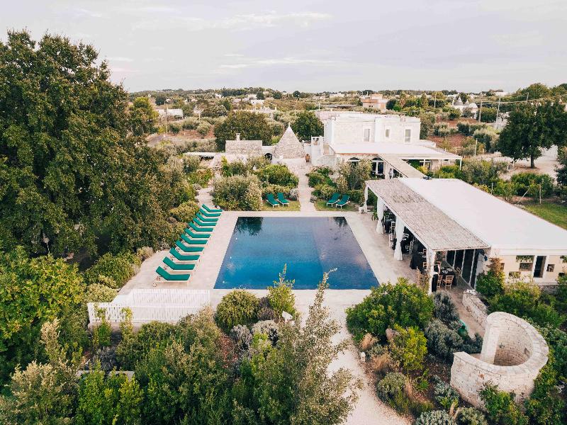 Leonardo Trulli Resort image