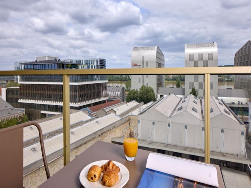 Quality Aparthotel Bordeaux Saint-Jean image