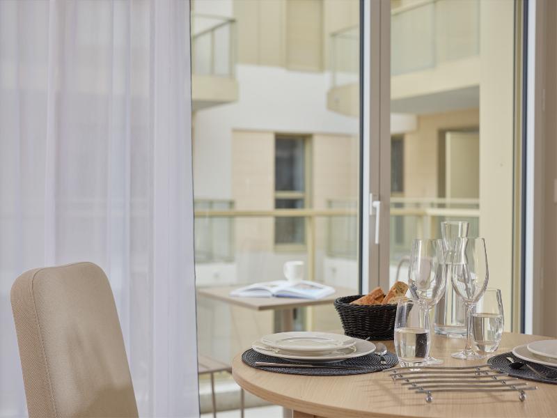 Quality Aparthotel Bordeaux Saint-Jean image