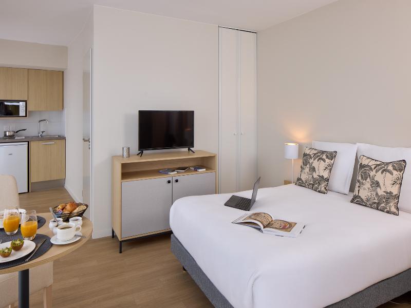Quality Aparthotel Bordeaux Saint-Jean image
