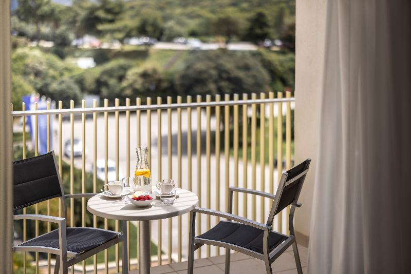 Valamar Lacroma Hotel 4* image