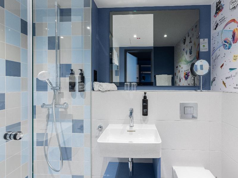 Holiday Inn - The niu, Quay Hamburg Harburg by IHG image