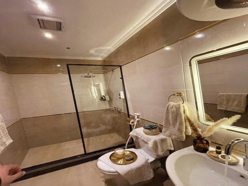 Foola Pyramids Inn Hotel image
