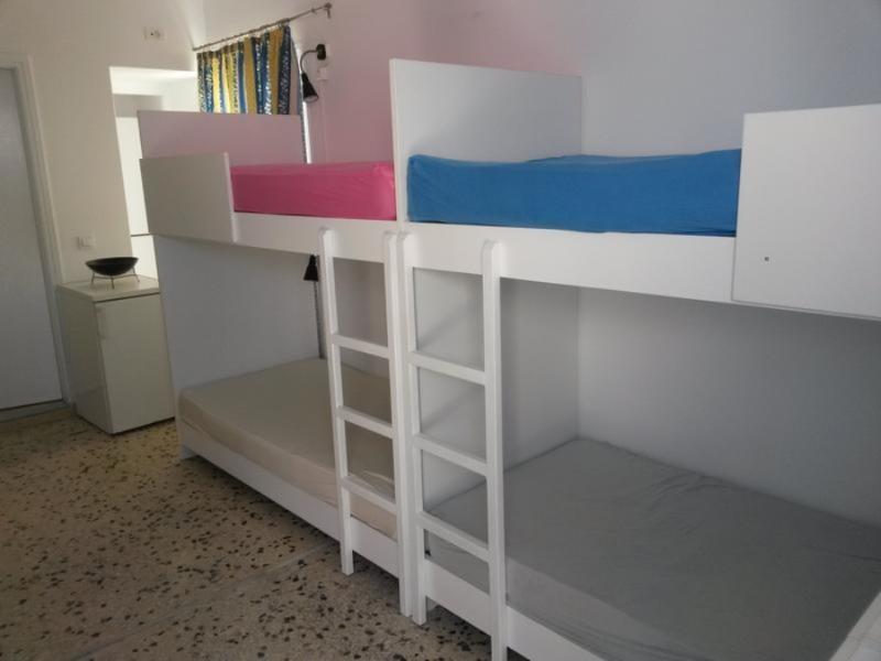 Fira Backpackers Place image