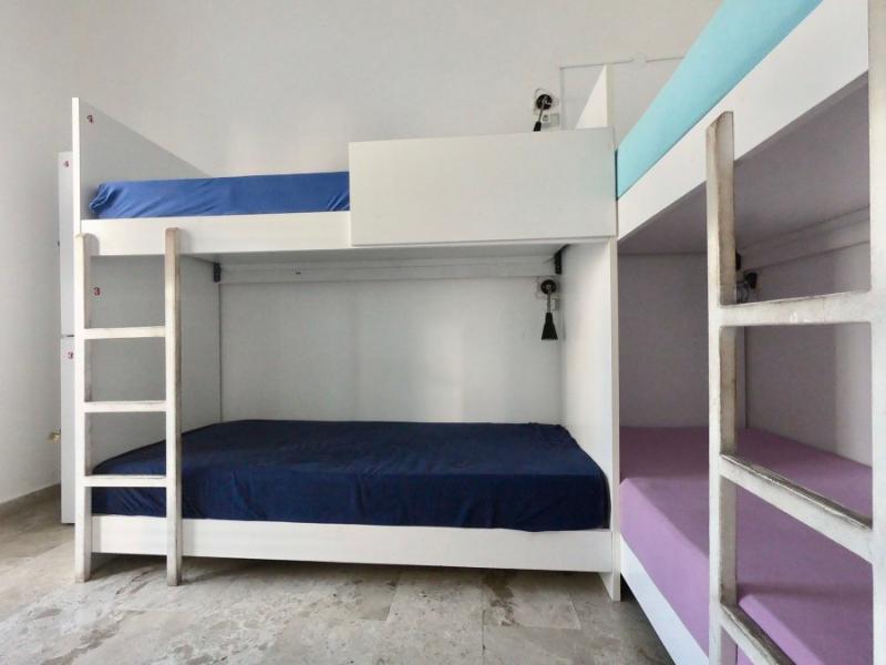 Fira Backpackers Place image