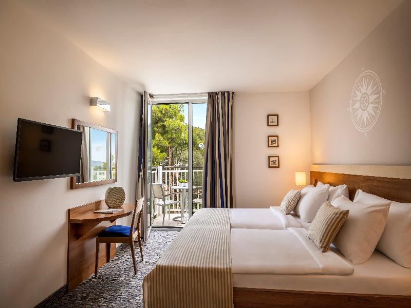 Valamar Sanfior Hotel & Casa image