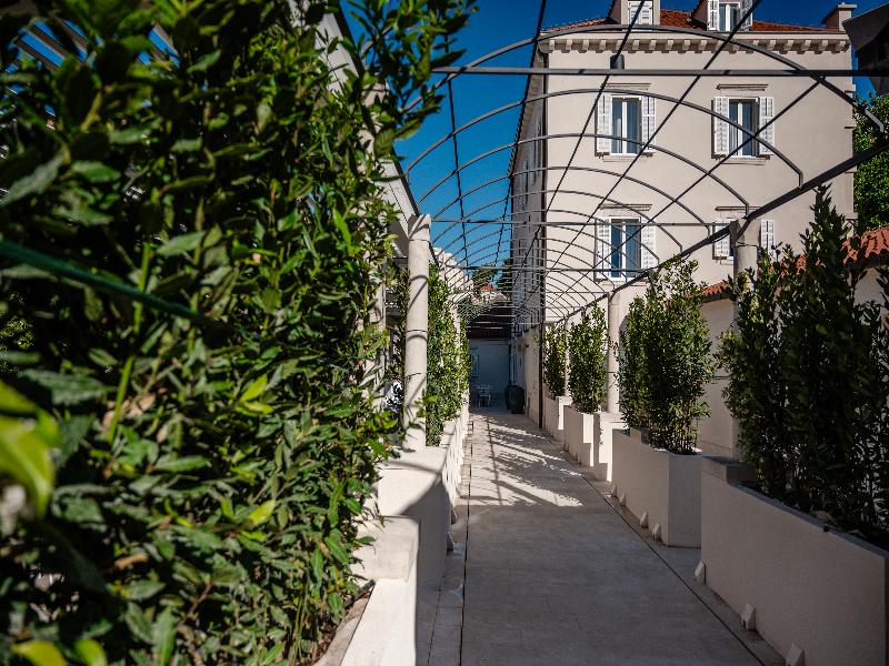 Heritage Hotel Lucia image