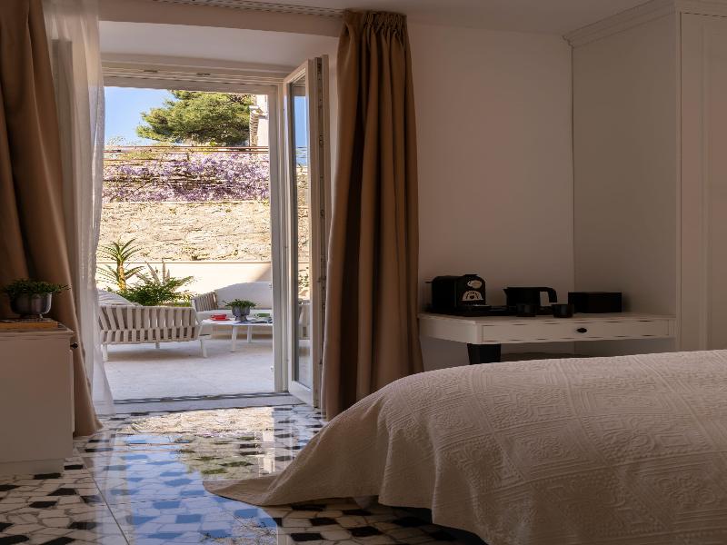 Heritage Hotel Lucia image