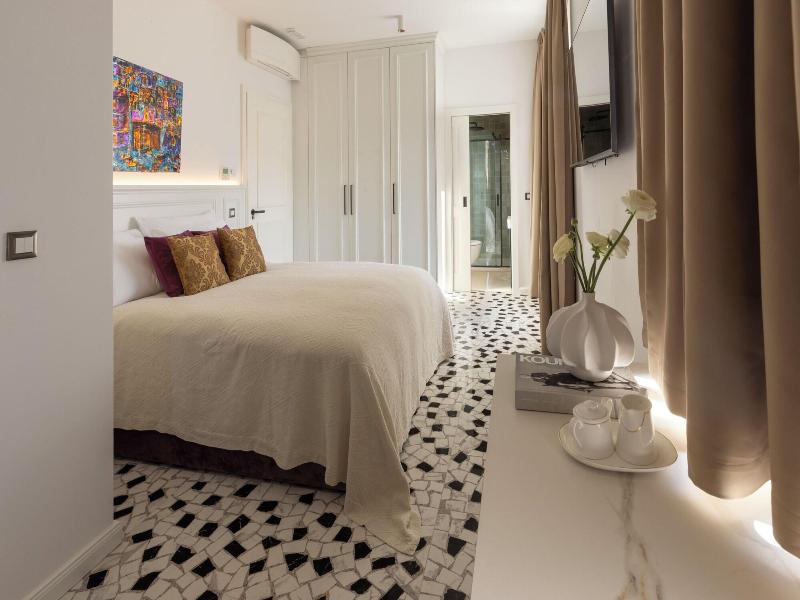 Heritage Hotel Lucia image