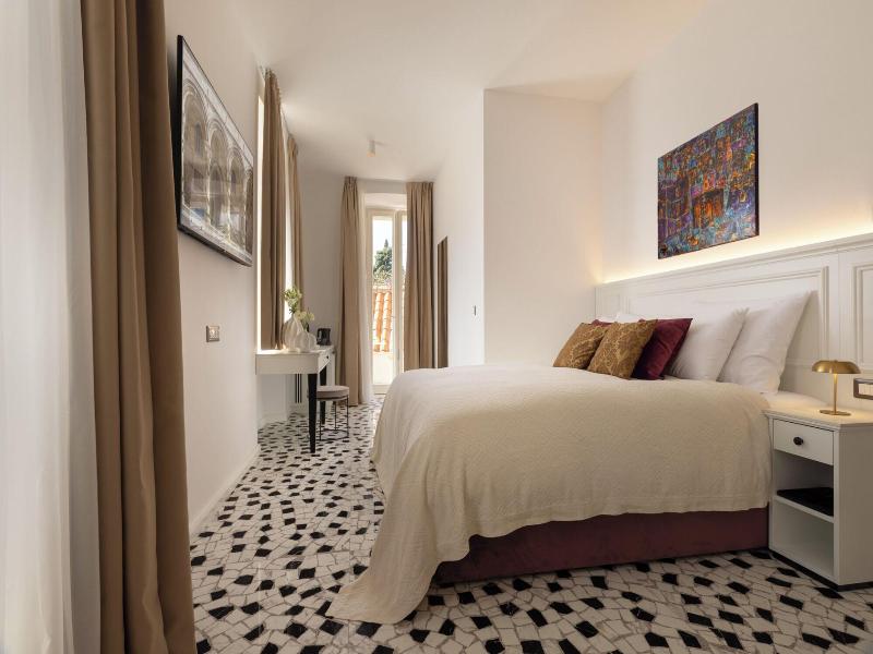 Heritage Hotel Lucia image