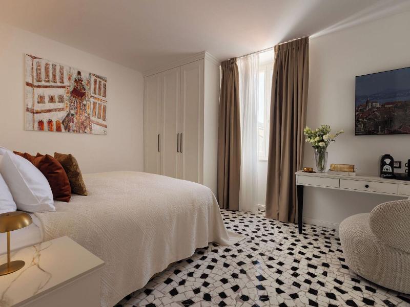 Heritage Hotel Lucia image