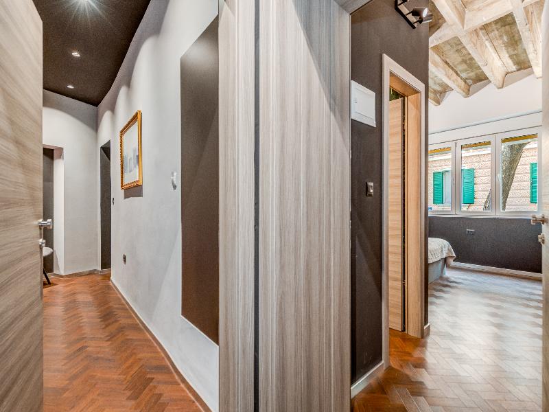 Booza69 Luxury Rooms image