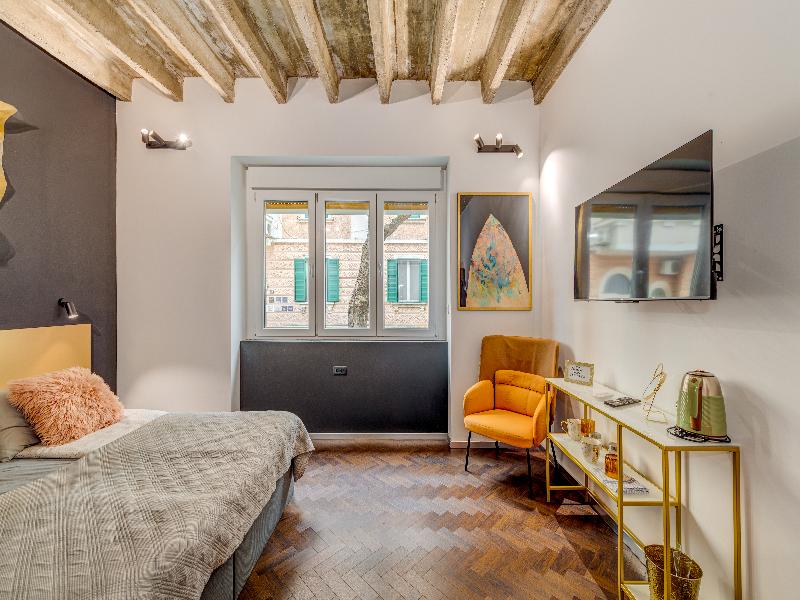 Booza69 Luxury Rooms image
