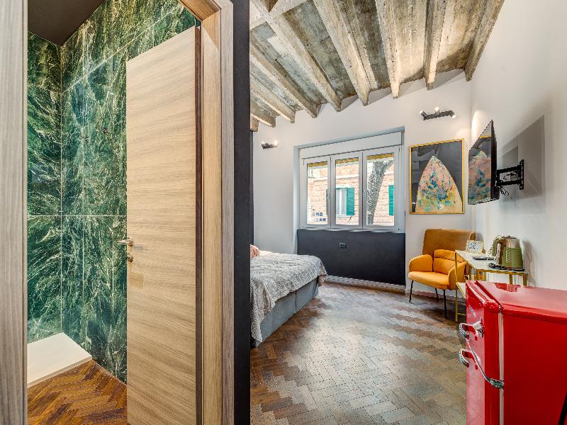 Booza69 Luxury Rooms image