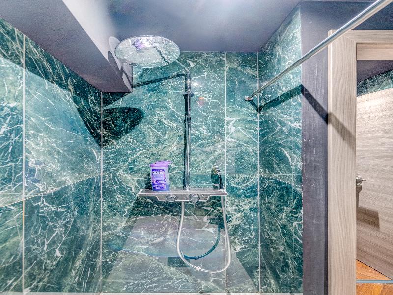 Booza69 Luxury Rooms image