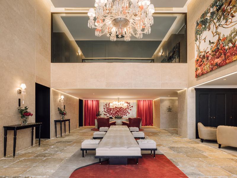 Mythic Sana Downtown Suites image