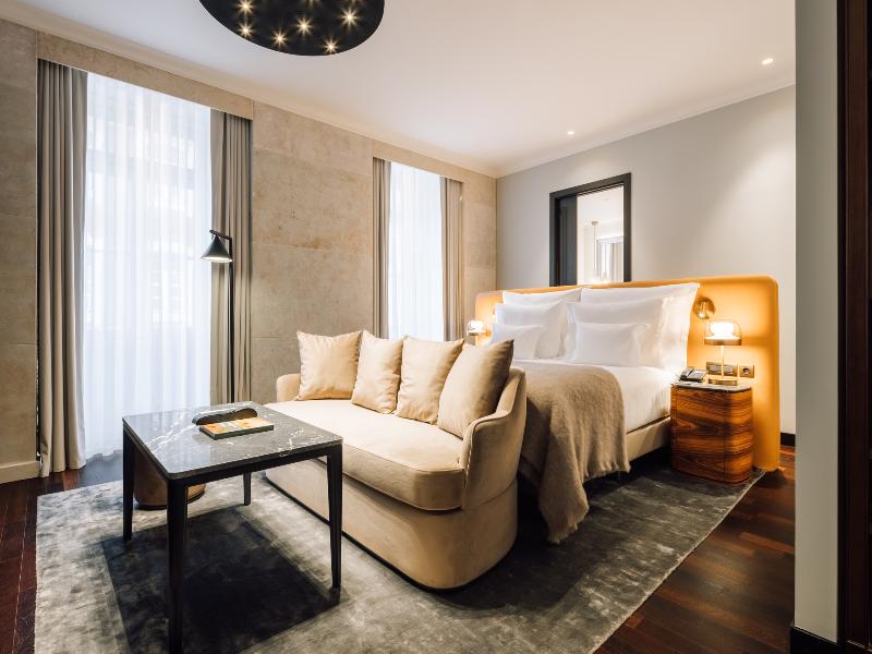 Mythic Sana Downtown Suites image
