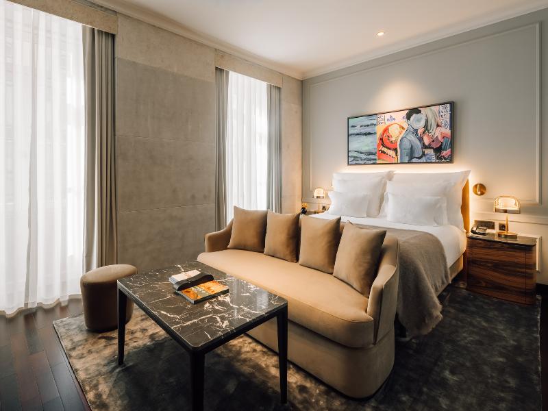 Mythic Sana Downtown Suites image