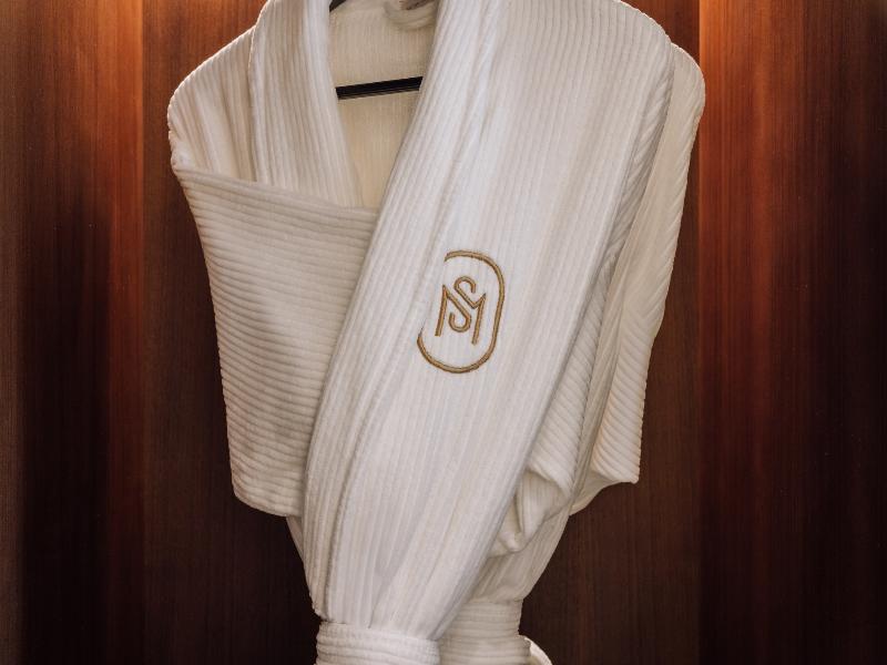 Mythic Sana Downtown Suites image