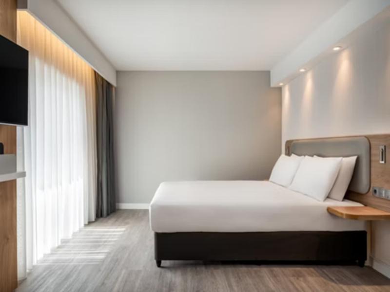 Holiday Inn Express & Suites Portimao by IHG image