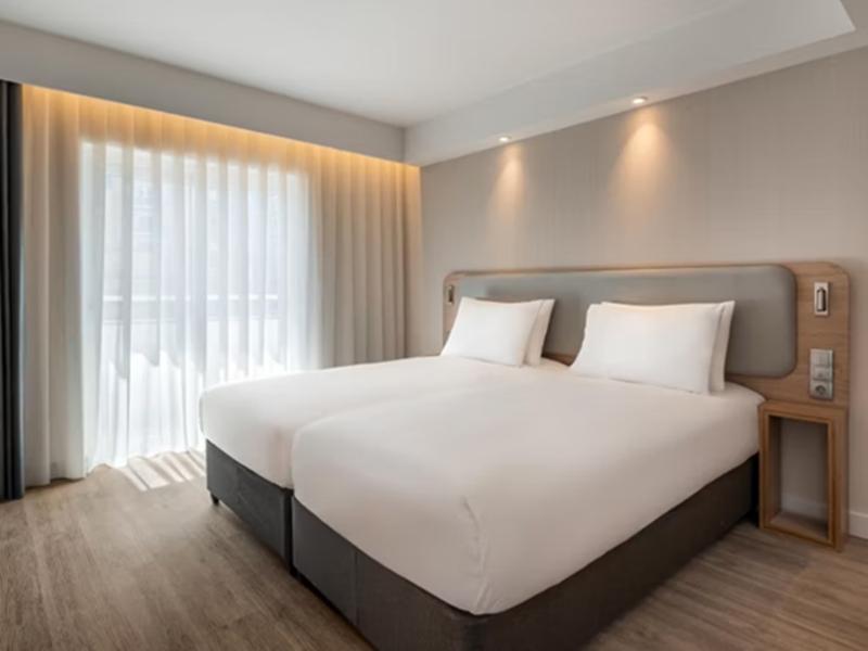Holiday Inn Express & Suites Portimao by IHG image