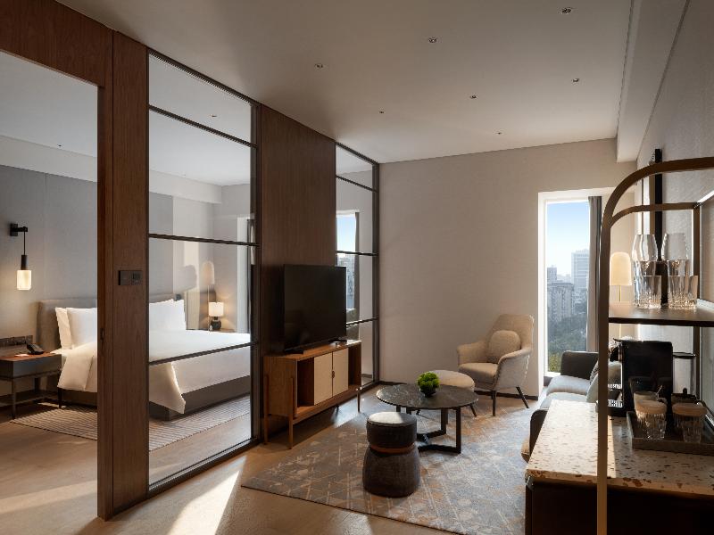 New World Guangzhou Hotel image