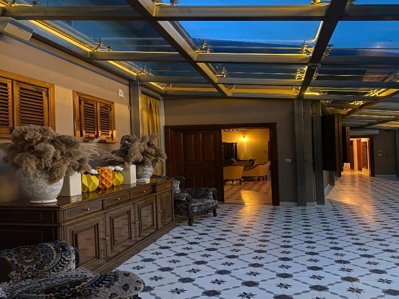 Tarihi Kumbaba Otel