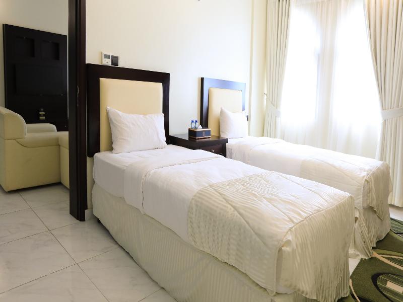 Remas Hotel Suites image
