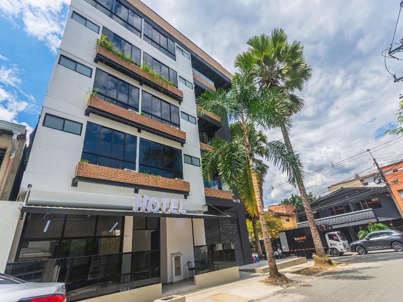 Hotel Distrito 70 Living image