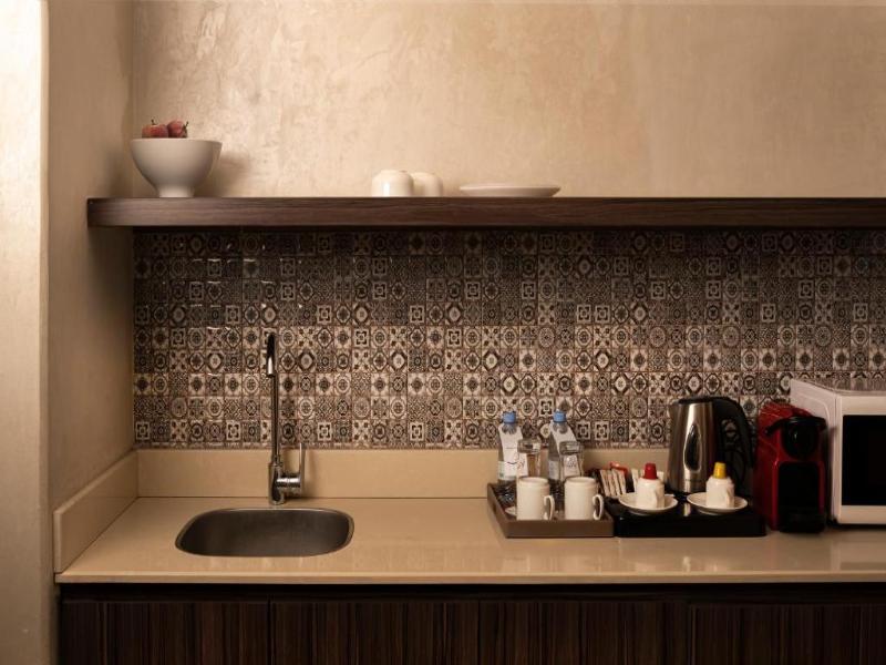 Ayan Hotel & Suites image