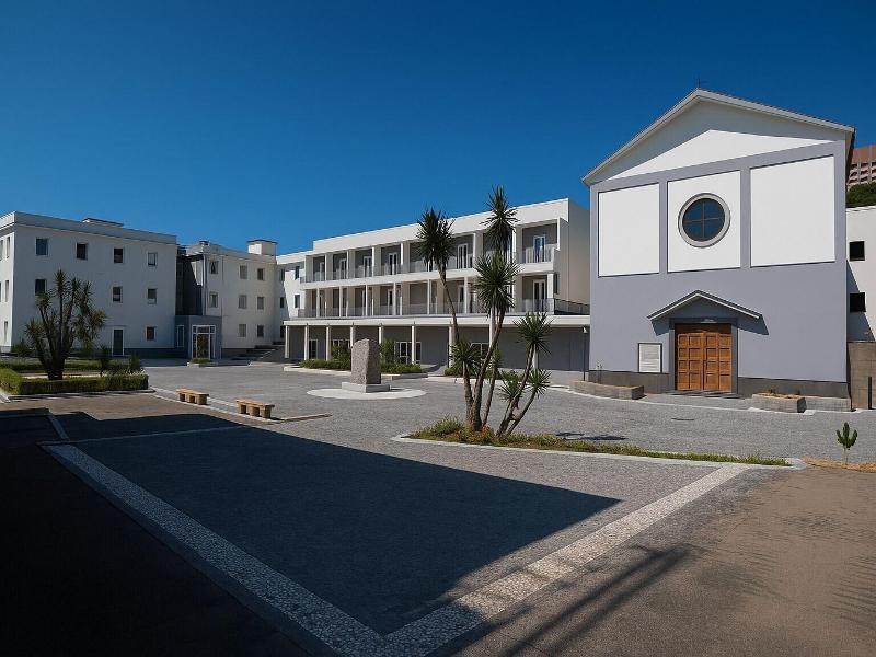 Hotiday Pozzuoli image