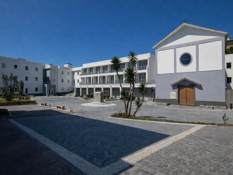 Hotiday Pozzuoli image