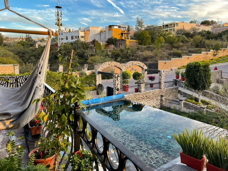 Casa Itzae Antigua