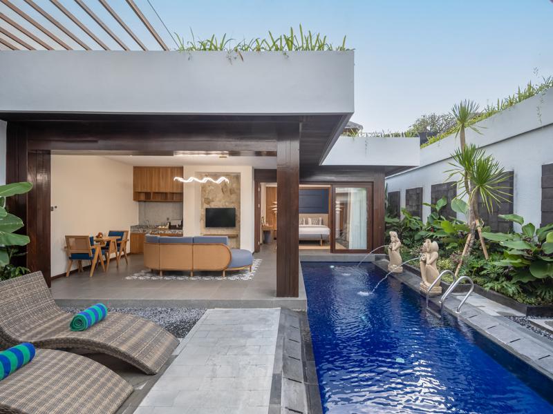 THE SAND Suites & Villas image