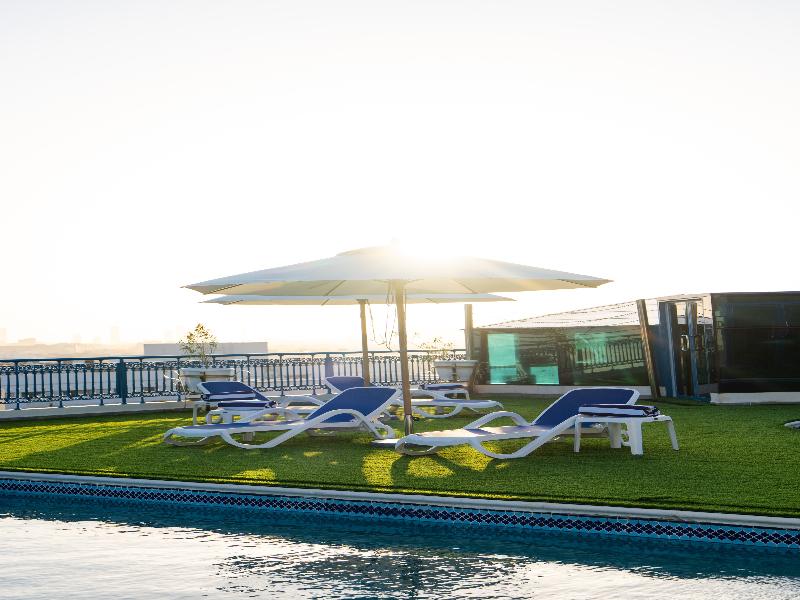 The Luxe Grand Hotel image