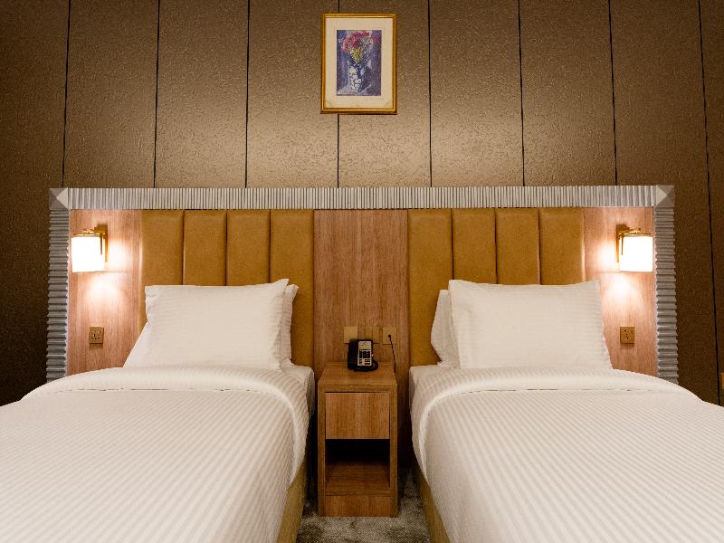 The Luxe Grand Hotel image