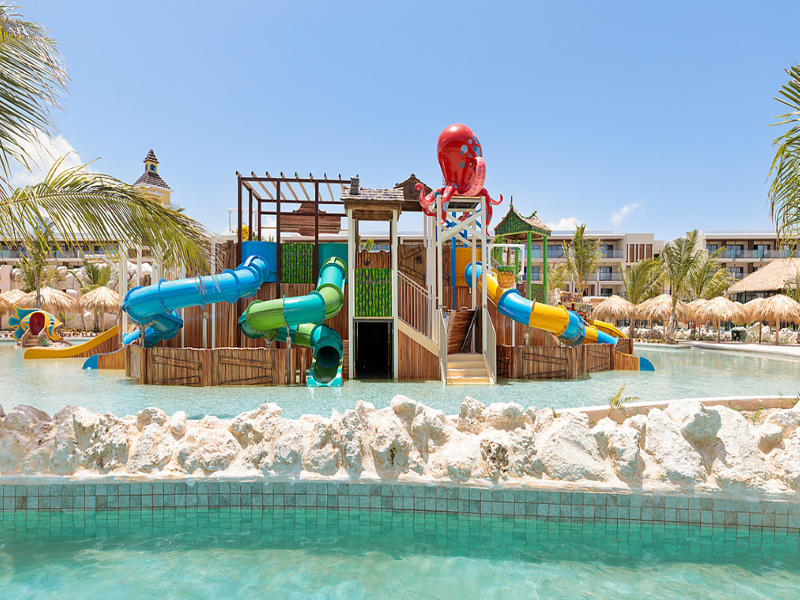 Serenade Caribe Club Family Beach Resort image