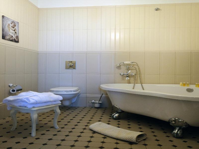 Muiža Mazmežotnes image