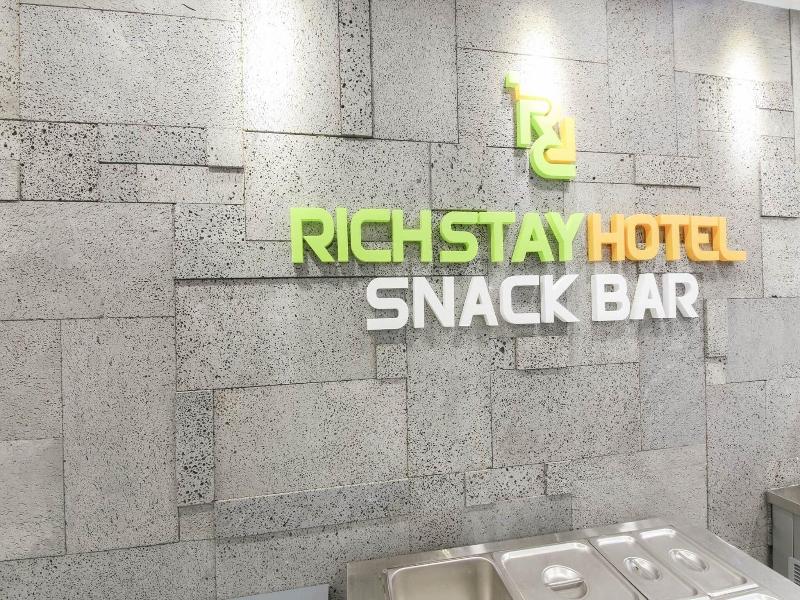 Pyeongtaek Godeok Richstay Hotel image