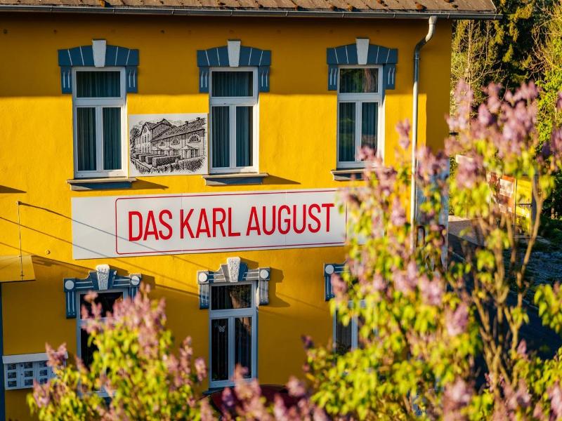 Gã¤stehaus Karl August image