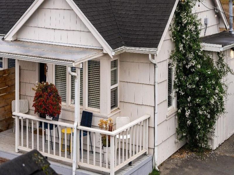 Boardwalk Cottages image