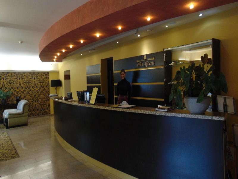 Villa Alicante & Spa image
