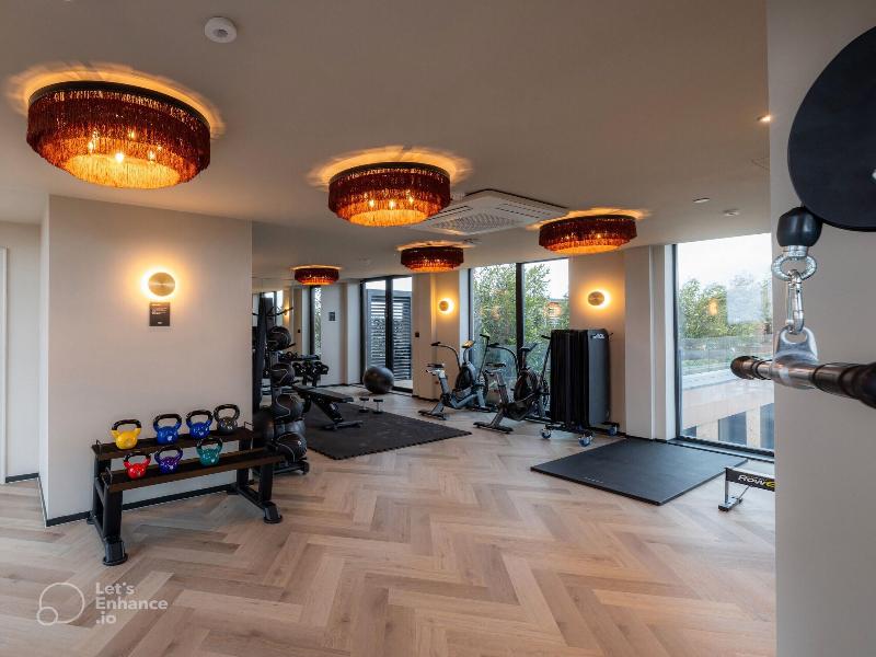 The Brondesbury image